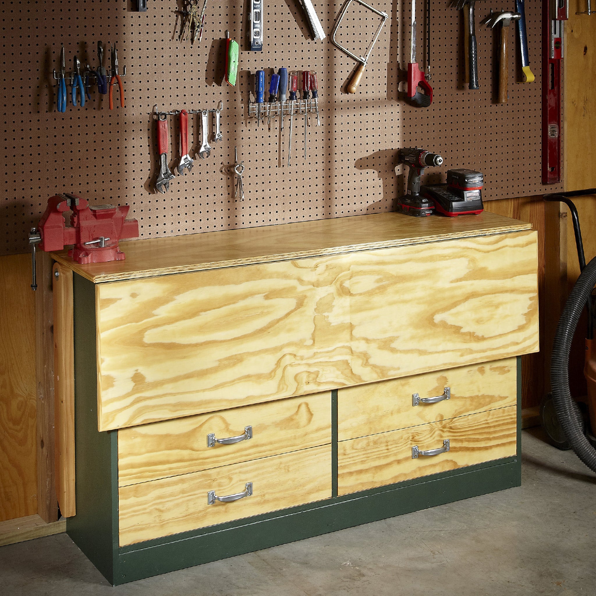 Fold-up Workbench - Image 2