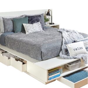 Alternative view of Spacious Storage Bed